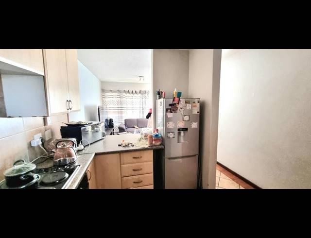 2 BEDROOM APARTMENT FOR SALE IN DIE HOEWES